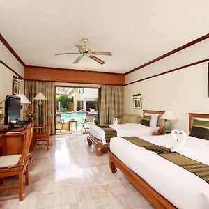 Premier Room